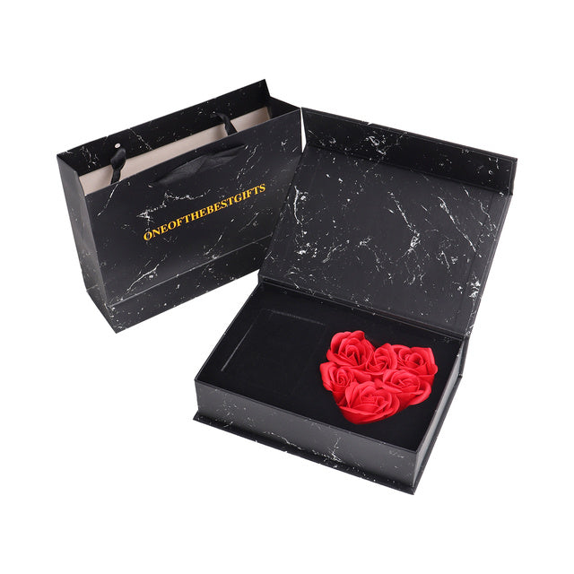 „Love & Roses Geschenkbox“ – Perfekt als Geschenk